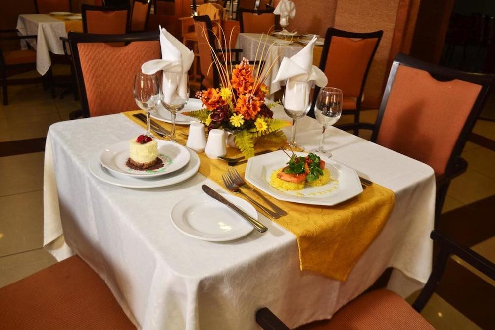 Hotel Diego De Almagro Arica Bagian luar foto
