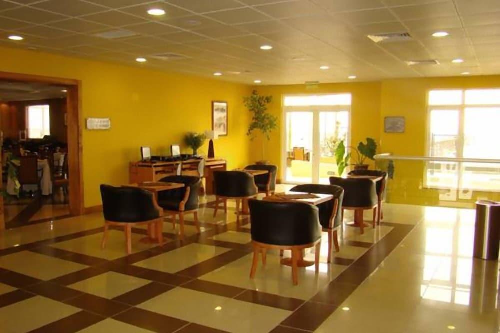 Hotel Diego De Almagro Arica Bagian luar foto